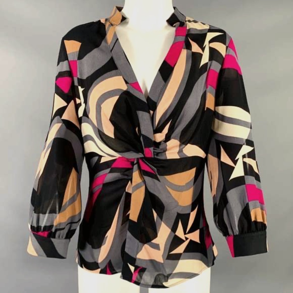 DIANE VON FURSTENBERG WOW! Absolutely Abstract!  Silk Ruched  Blouse